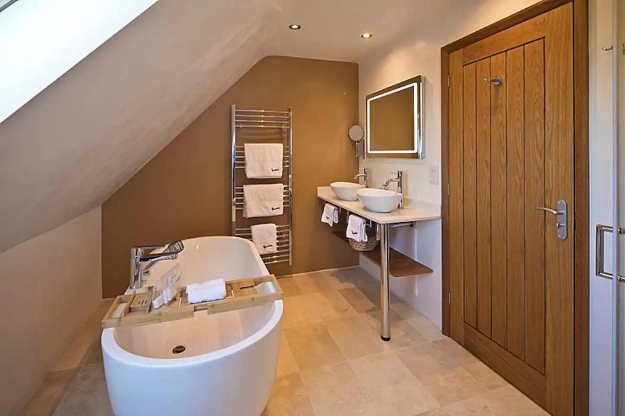 The Pheasantry Bed & Breakfast Wymondham  Exterior photo