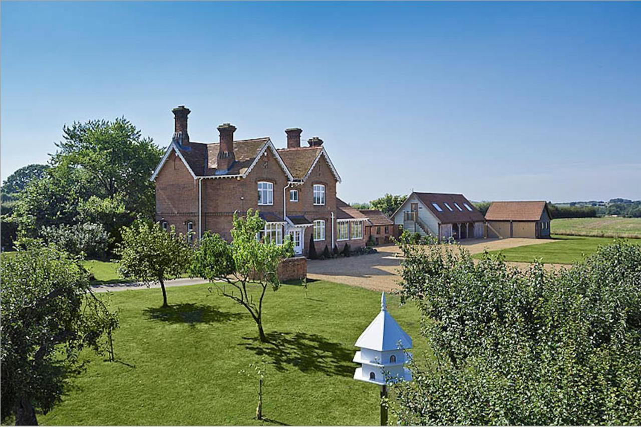 The Pheasantry Bed & Breakfast Wymondham  Exterior photo